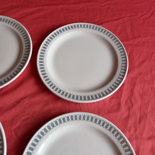 SET DI SEI ROYAL DOULTON HOTEL WARE DESIGN 'STEELITE'. PIATTI LATERALI/INSALATA - Foto 3 di 8