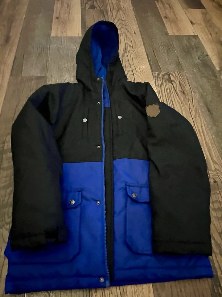 Chaqueta de invierno Izod para niños talla 14-16 con cremallera frontal y frontal a presión con capucha Foto 4 de 4