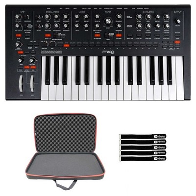 Moog MESSENGER Monophonic Recording Keyboard Synthesizer w Hard-Shell Bag