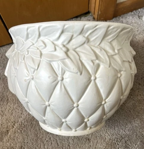 Large Vintage McCoy Pot Diamond  Quilted Jardinere. See Pics For Measurements.