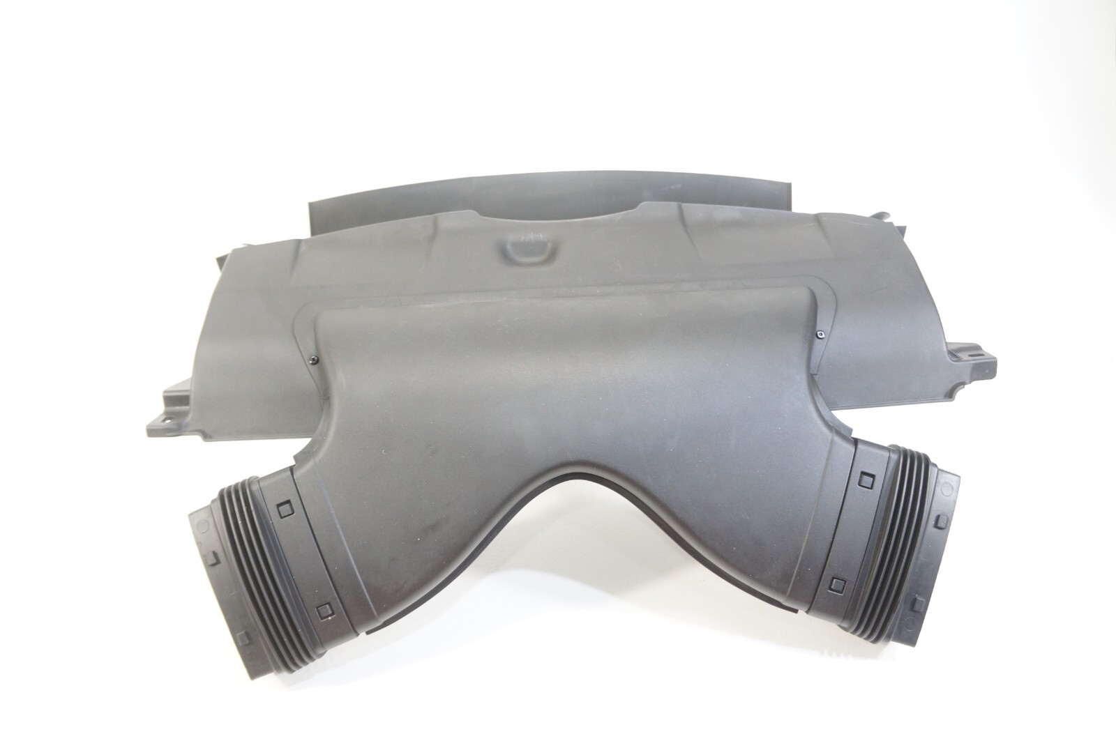 14-17 MASERATI GHIBLI M157 FRONT RADIATOR AIR GUIDE DEFLECTOR INTAKE DUCT