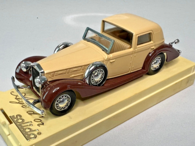 Scale model of Delage Coupe de Ville (1939) produced by Solido