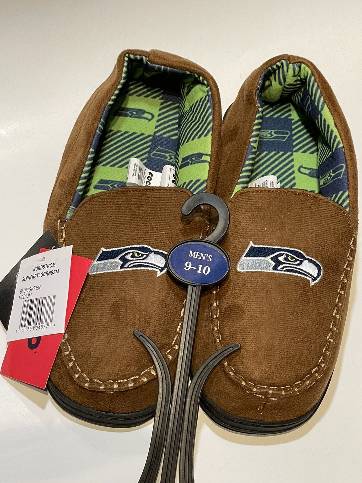 Seattle Seahawks MEN'S SLIPPERS 9/10 