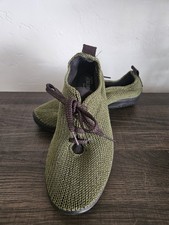 EUC Arcopedico Knit Upper Laced Walking Sneaker Shoes Womens Sz 37 US 6.5 Olive