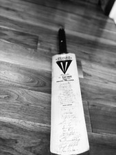 Signed By ViV Richards Cornhill insurance Test Series 1991 England Vs Westindies