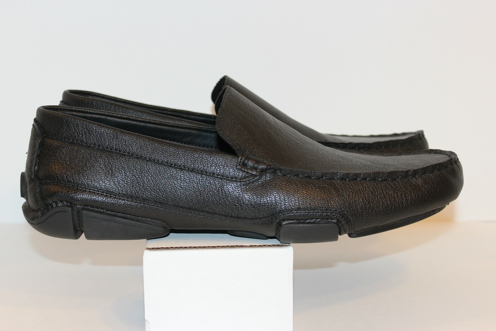 world champion moc toe driving loafer