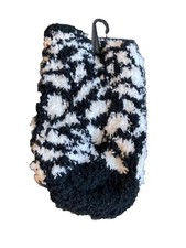 West Loop Woman s Cozy Fuzzy Socks Soft 1 Pair Black White Shoe Size 4-10