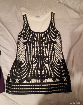 #ad Express Women’s Black amp; White Lace Scoop Neck Sleeveless Knit Tank Top M $5.28