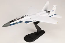 Hobby Master 1/72 F-15B Eagle Airplane #836 NASA Dryden Flight Research Center