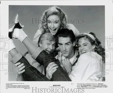 1985 Press Photo "Mischief" Movie Cast Members - srp20709