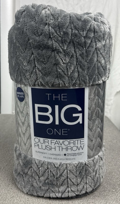 Kohls Plush Throw Blanket Fleece Gray 5ft x 6ft Oversized Soft The Big One NEW