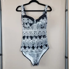 Sunseeker Womens Swimsuit US Sz 14 Plus Cup DD/E Onepiece Black White Floral 