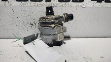 Pompe à eau Mercedes 250