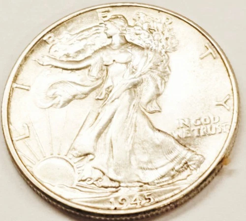 1945-P (Philadelphia) Walking Liberty Half Dollar - UNC