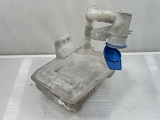 VW Golf 5 V 1K original Wischwasserbehälter mit Pumpe 1K0955453 1T0955651A