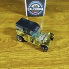 Hot Wheels Vintage Redline Paddy Wagon 1 of 4000 FAO Schwarz Gold Series 1995