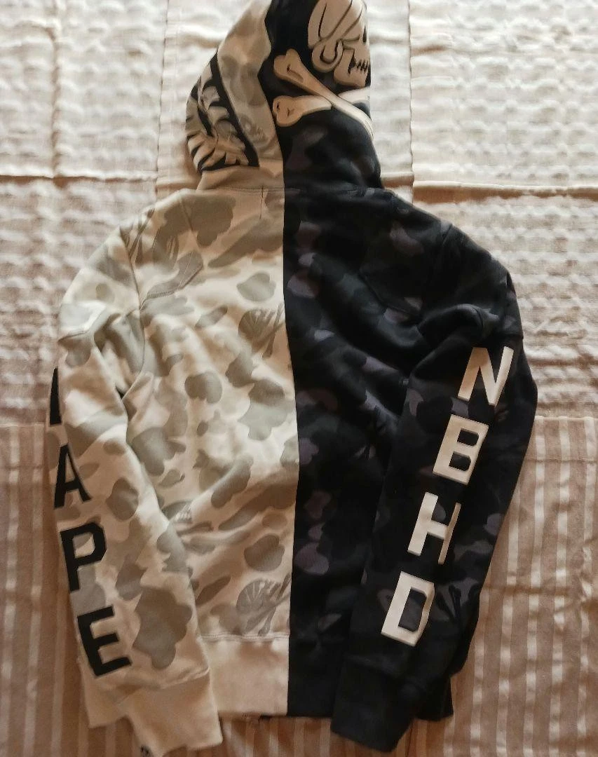 A BATHING APE (BAPE) Felpa con cappuccio zip uomo A BATHING APE QUARTIERI taglia S usata buone condizioni Giappone