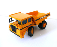 Modell Muldenkipper Volvo BM 540
