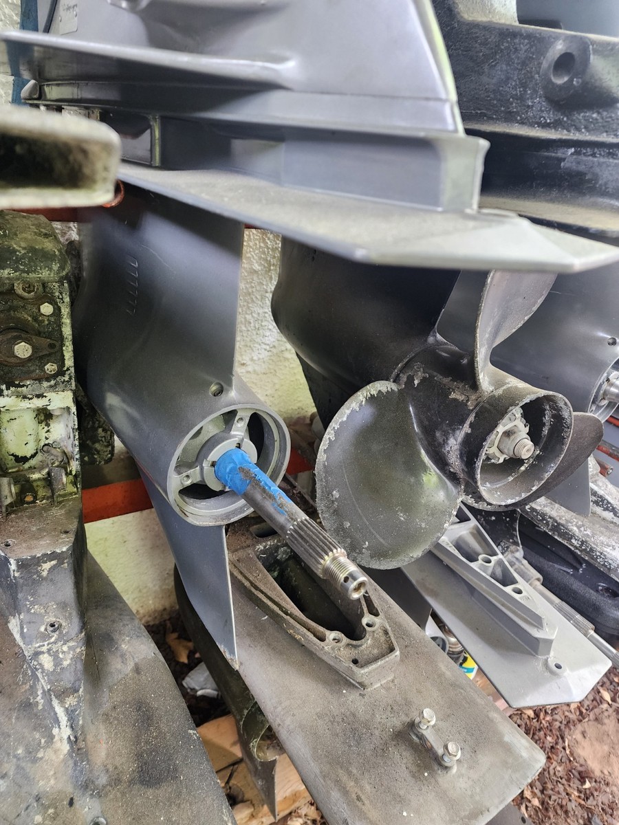 OEM Complete Volvo Penta Sx-m Outdrive 1.79 Ratio 3868893 for sale