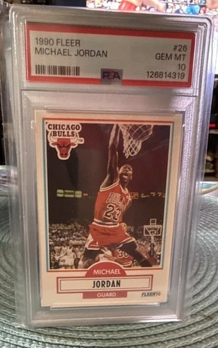 Fleer 1990-91 Michael Jordan #26 Chicago Bulls PSA 10 Black Line Above Bio Info