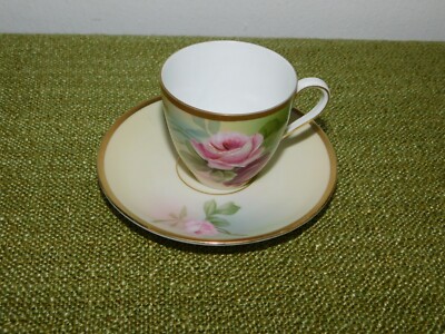 Tasse mit Unterteller Mokka  mit Rosen Dekor! Hersteller la rose de mai maison