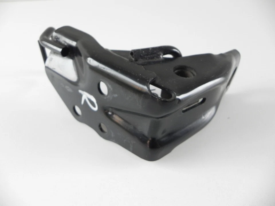 2018 LEXUS RC350 3.5L RWD EXHAUST HOLDER BRACKET REAR PASSENGER OEM 618 +++ #A65 - Image 2 of 2