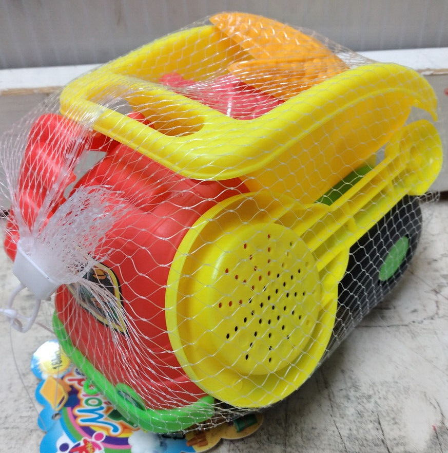 CAMION CON ACCESSORI MARE