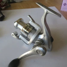 FISHING REEL  MITCHEL ESPRIT 20  8 LB 125  YD.   MADE IN CHINA