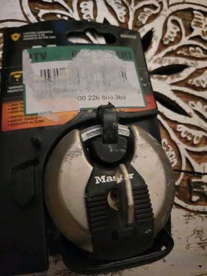 MASTER LOCK M50XKAD MAGNUM OCTAGONAL CUT PADLOCK 3-1/8'' KEYWAY COVER Scratched