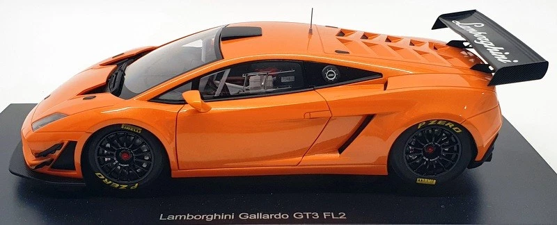 Autoart 1/18 Scale 81357 - 2013 Lamborghini Gallardo  GT3 FL2 - Met Orange - Image 3 of 4