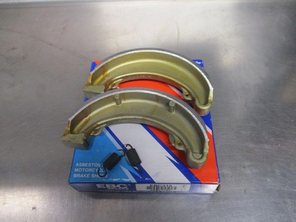 Honda 350/400 CB Four / 250-350-360 CB - Spannbacken Bremse RüCkseite / EBC315-image