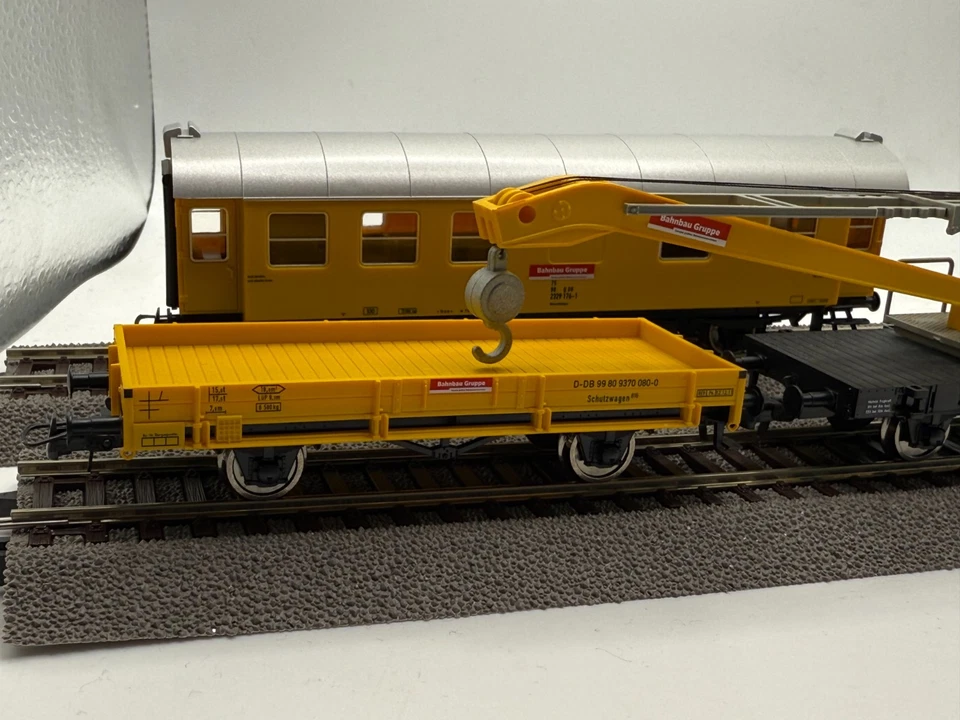 Roco H0 5100002-2 Wagen-Set "Kranzug" der Bahnbau Gruppe / DB AG - Bild 4 von 4