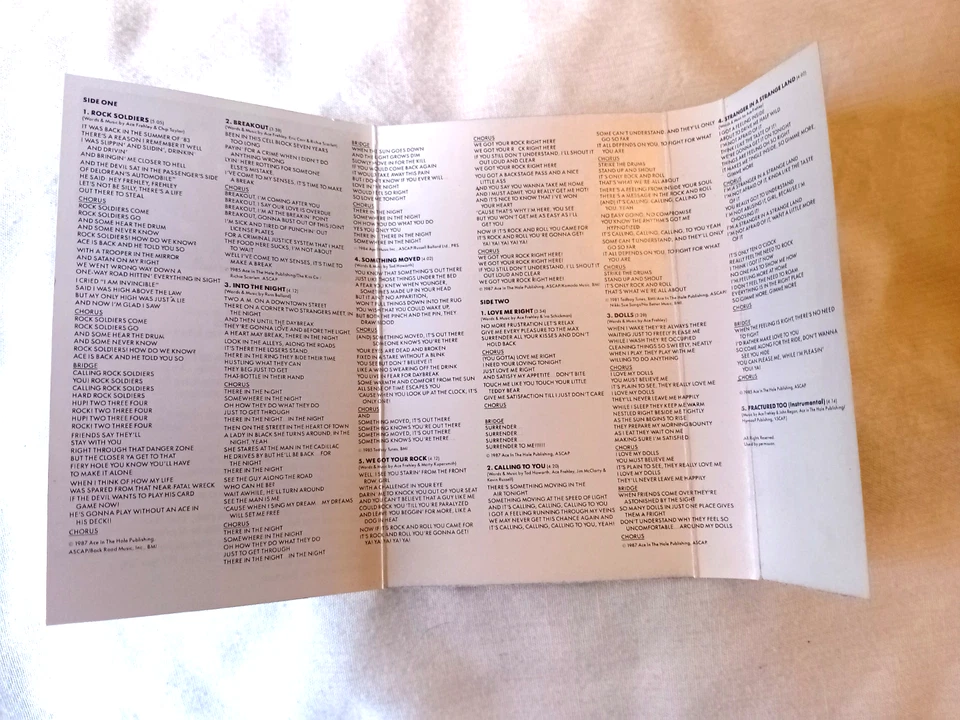 ACE FREHLEY.FREHLEYS COMET.UK CASSETTE ALBUM.EX/EX. - Image 4 of 4