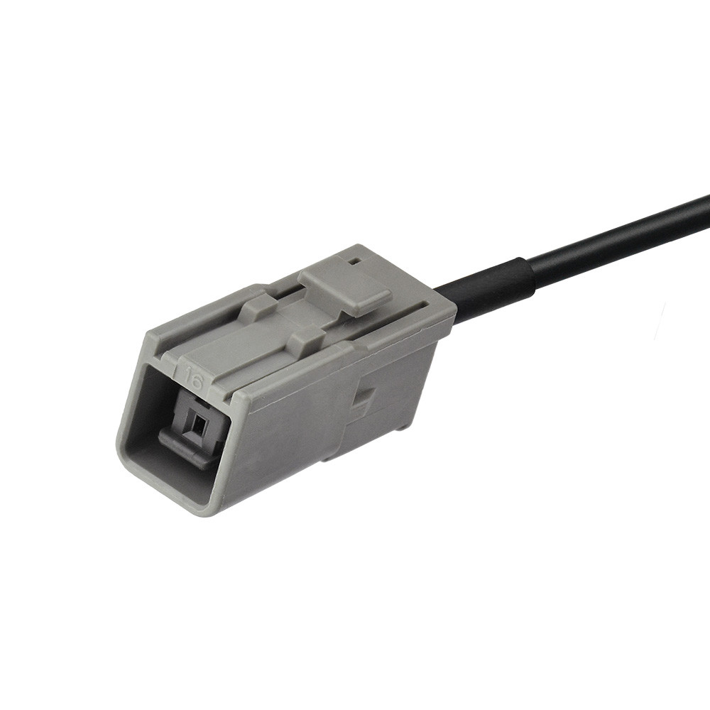 Antenna GPS Attiva Con Connettore FAKRA-C A 90° – Cavo 0,75m Per Auto E Navigatore