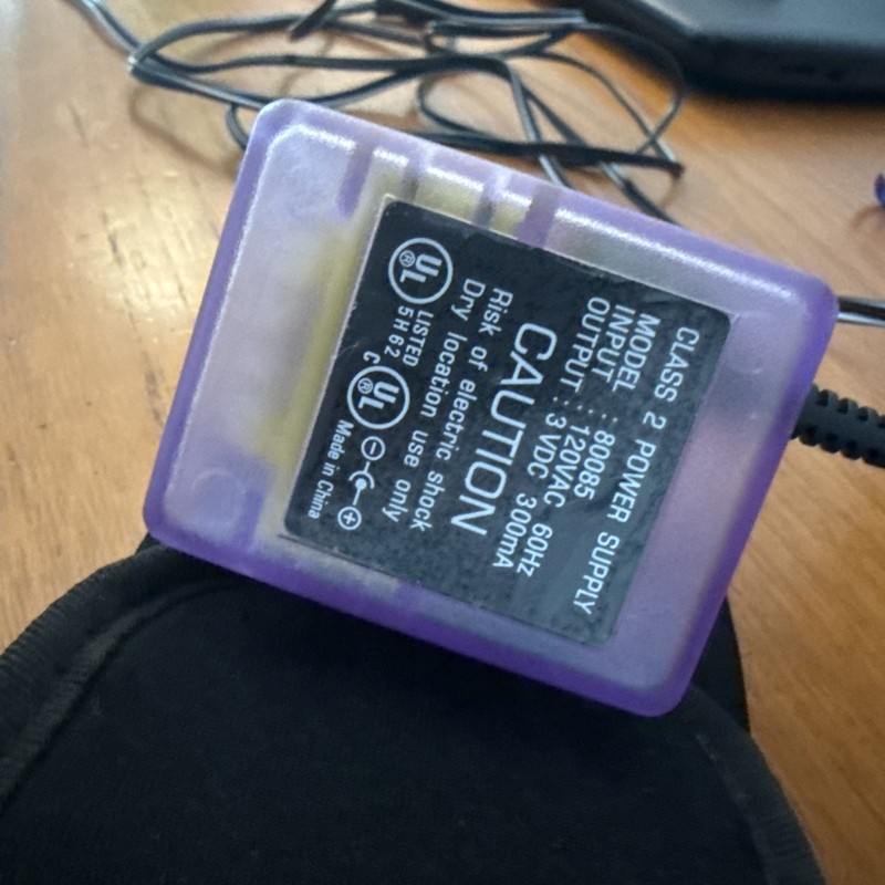 Game Boy Color  300mA  AC Power Adapter - tested