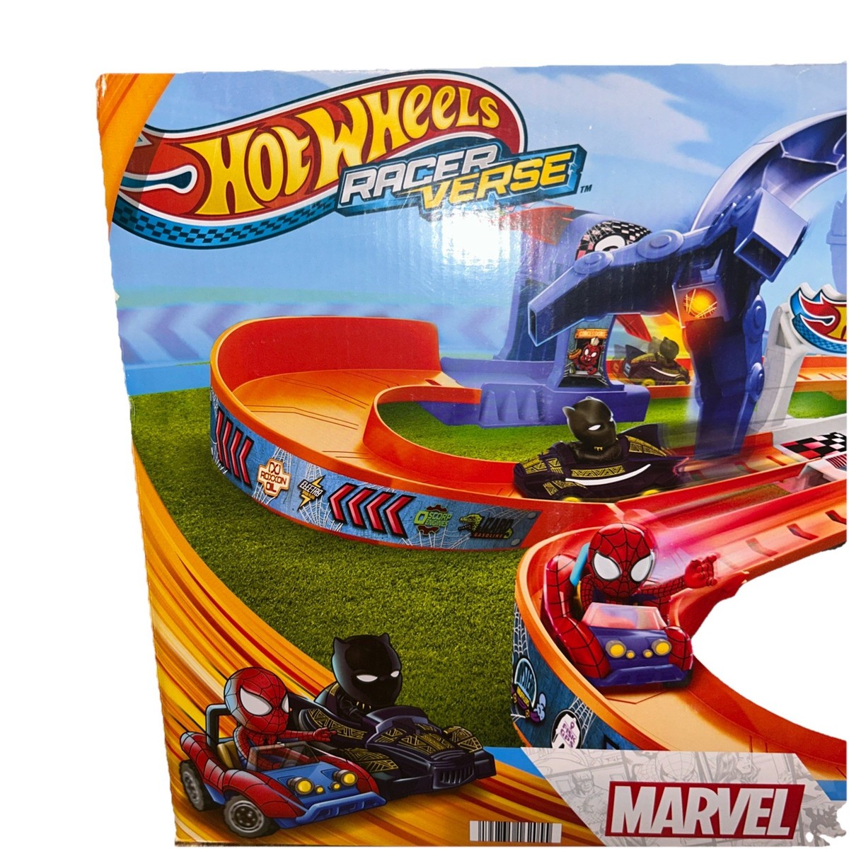 Hot Wheels RacerVerse Spider Man vs Black Panther Racing Track Set