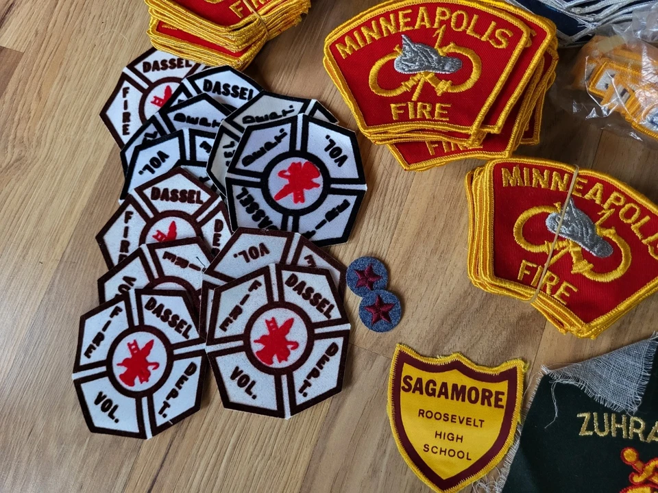 Lot Of 300+ Variety Of Patches - New - Image 3 of 4