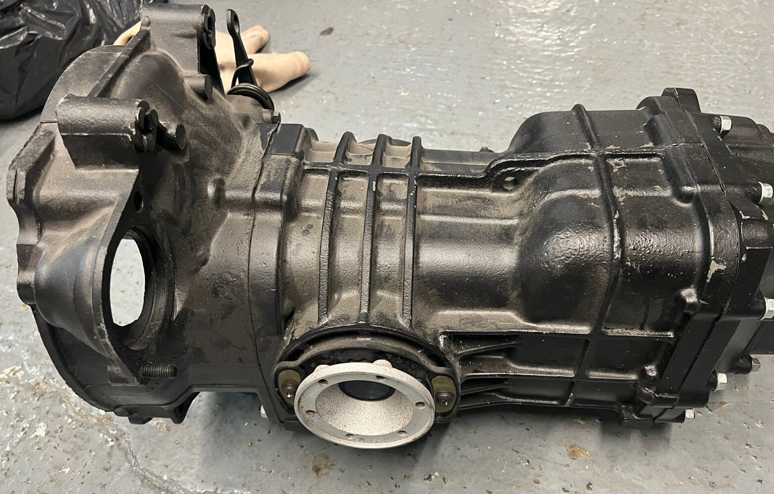 Volkswagen Vw T2 Bus Transmission 3-Rib 002.301.103 | eBay UK