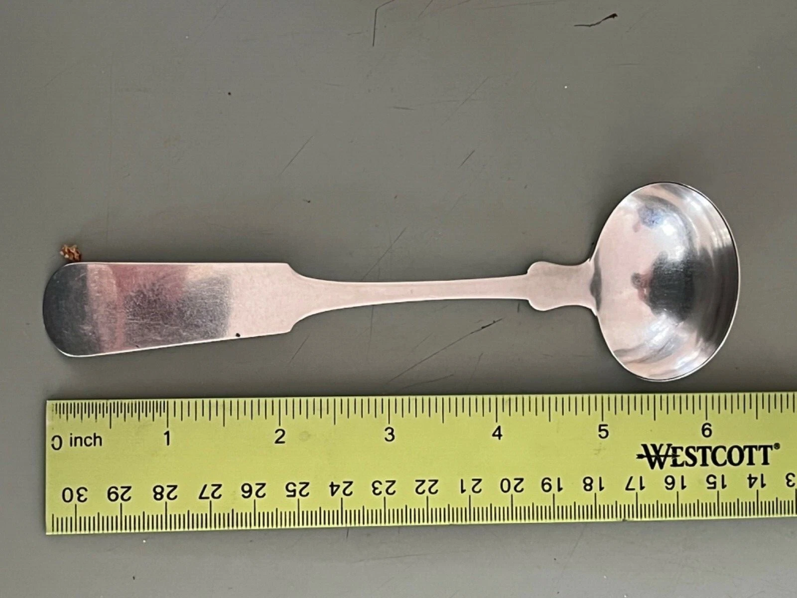 X H Hastings Cleveland OH coin silver sauce ladle fiddle pattern c.1820 6”
