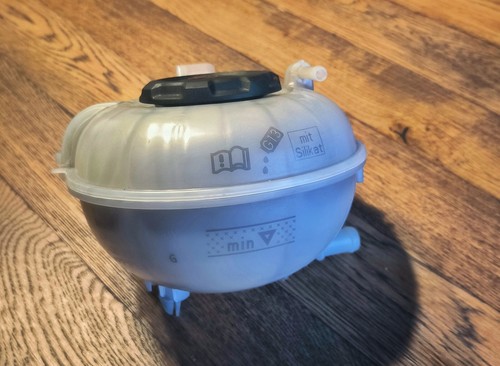 Original Audi SEAT Skoda VW Kühlwasser Ausgleichsbehälter Leon Golf 5Q0121407G