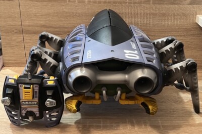 Mattel Tyco 2006 RC NSECT 01 Robot Attack Insect mit Fernbedienung ohne Ladegerät