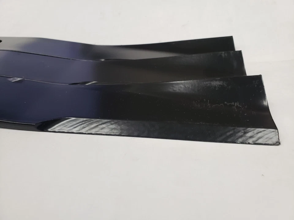 Qty/3 24 1/2" Genuine Kubota K5698-3434 Lawn Mower Blade 72" Cut - Image 4 of 4