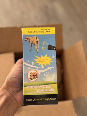 Super Ultrasonic Dog Chaser Portable Ultrasonic Anti Barking Device Trainer