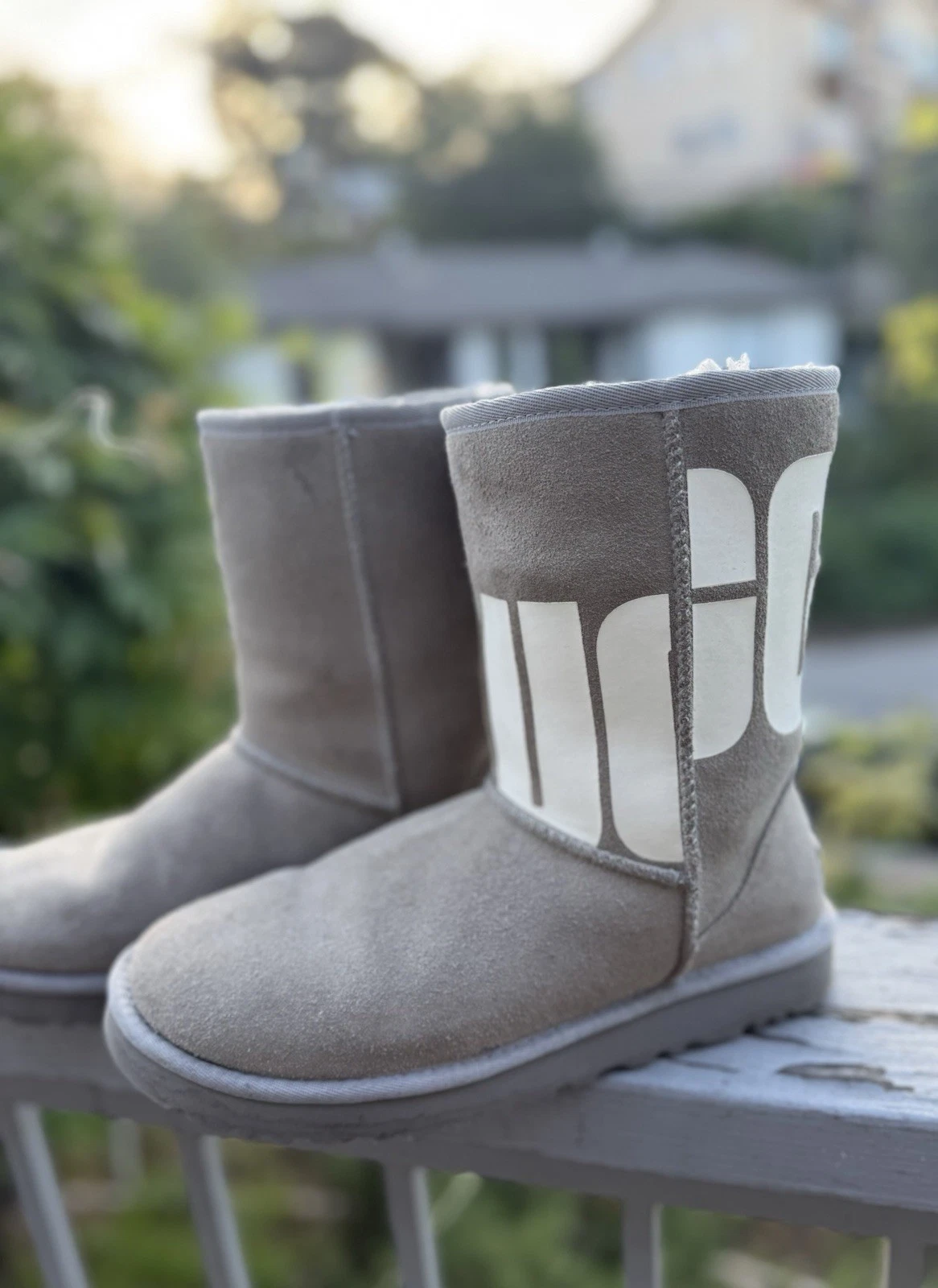 UGG CLASSIC CHOPD COBBLE GREY LOGO SHEARLING BOOT US 8 EU 39 UK 6 EUC