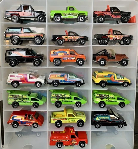 Lot Of 24 Vintage Blackwall Hot Wheels Trucks Baja Breaker Van Bywayman S10 Nice