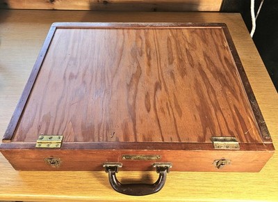 Vintage Artist Travel Sketch Paint Box Palette Case