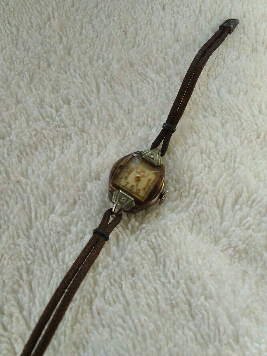 1940s Vintage Ladies Monarch Swiss Watch Winds Runs and 