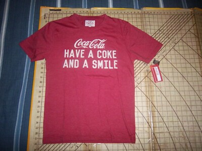 MENS SMALL RED JACKET BRAND COCA-COLA RED GRAPHIC T-SHIRT NWT