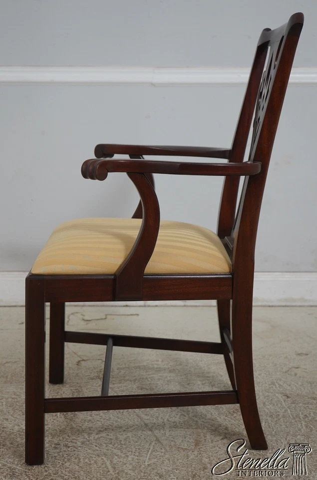 L68592: Juego de 4 sillas de comedor HENKEL HARRIS modelo caoba nº102 Foto 4 de 4