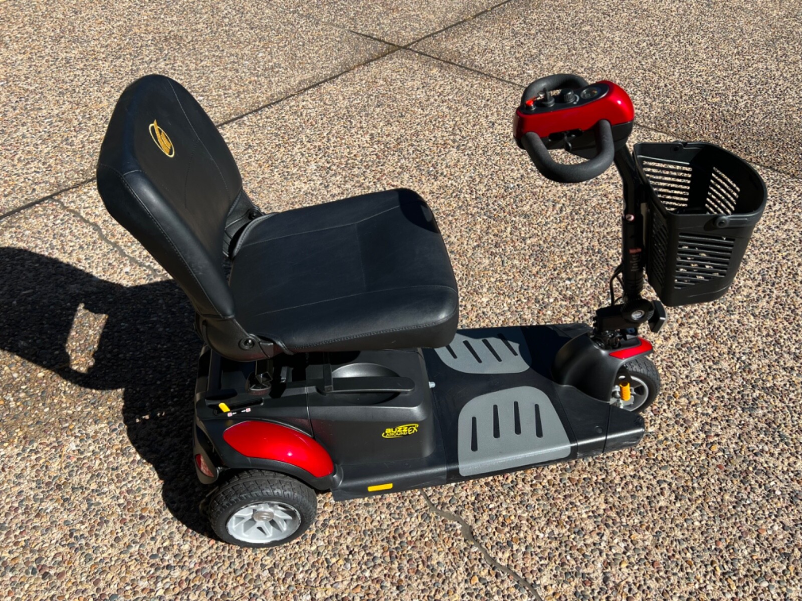 Buzz Around Scooter LX by Golden Wheelchairs USA used St. Louis Area